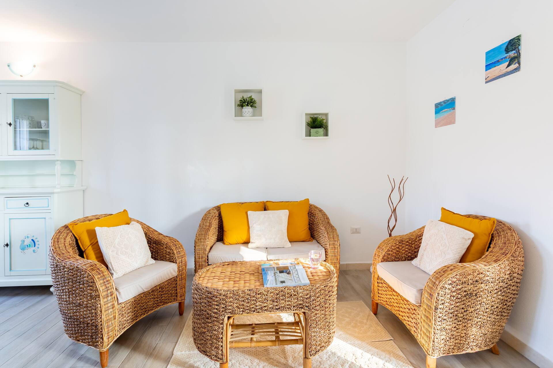 Lapwing Apartment Solanas 8