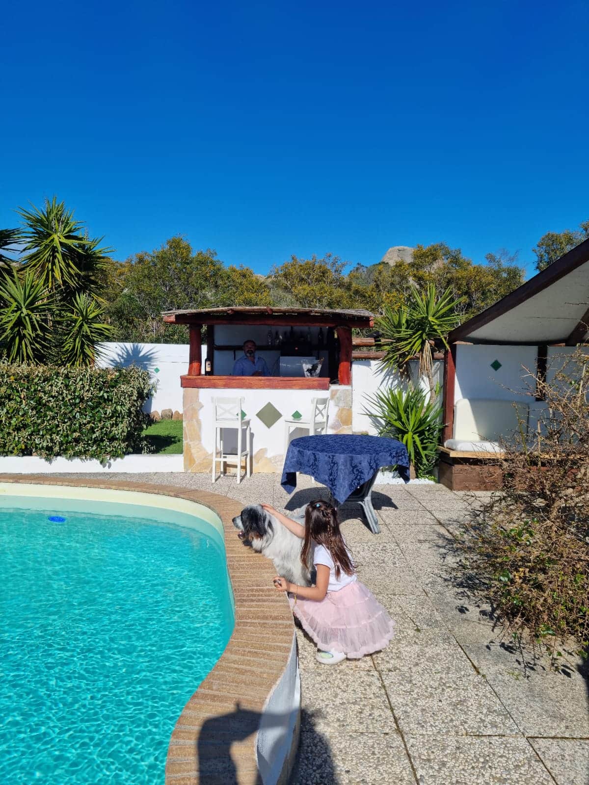 Villa Allegra — Basen i ogrody w Conca Verde