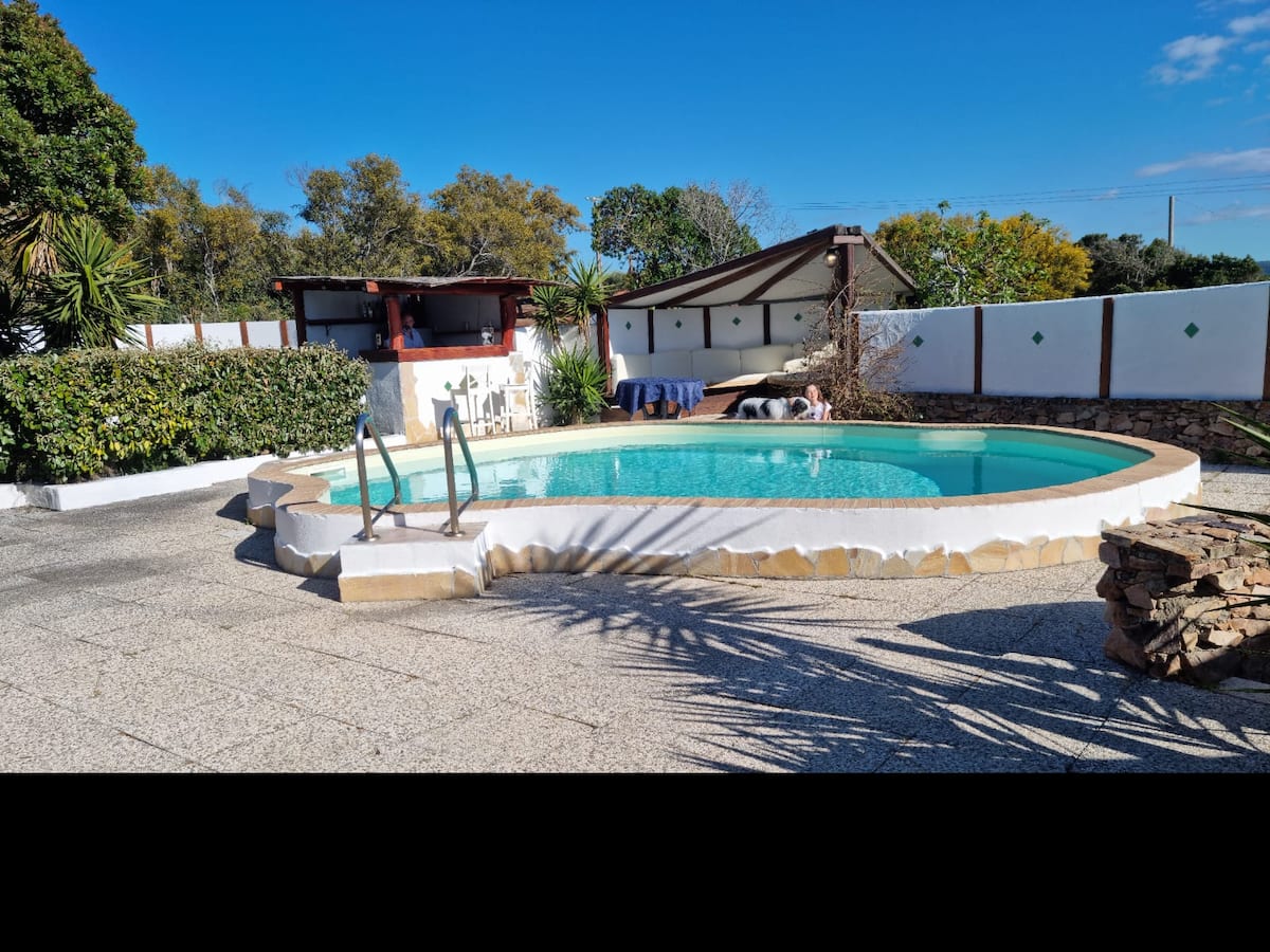 Villa Allegra — Basen i ogrody w Conca Verde