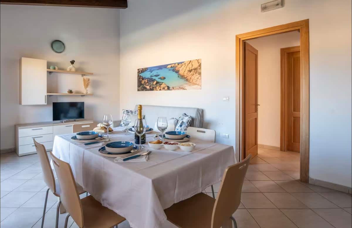 Villa Oro — Basen z widokiem na Costa Paradiso