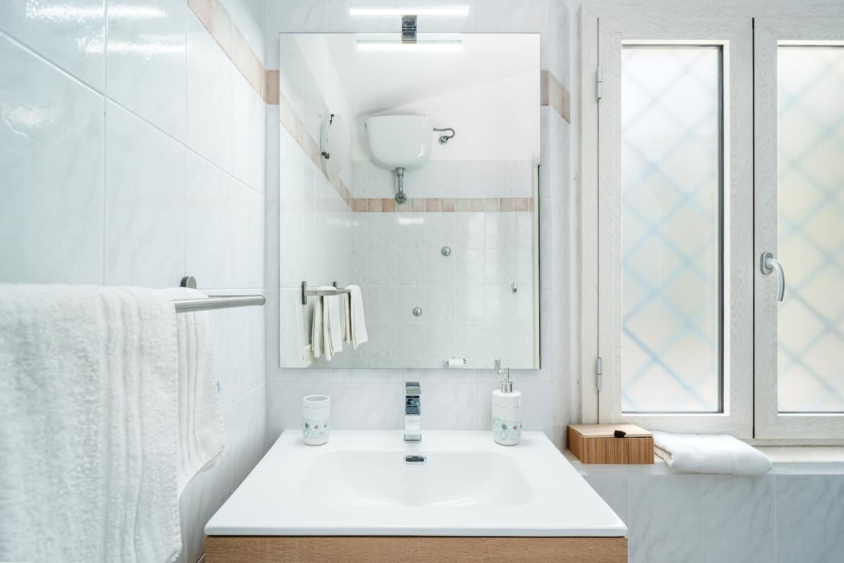 La Vela Blu — Rodzinny apartament z basenem