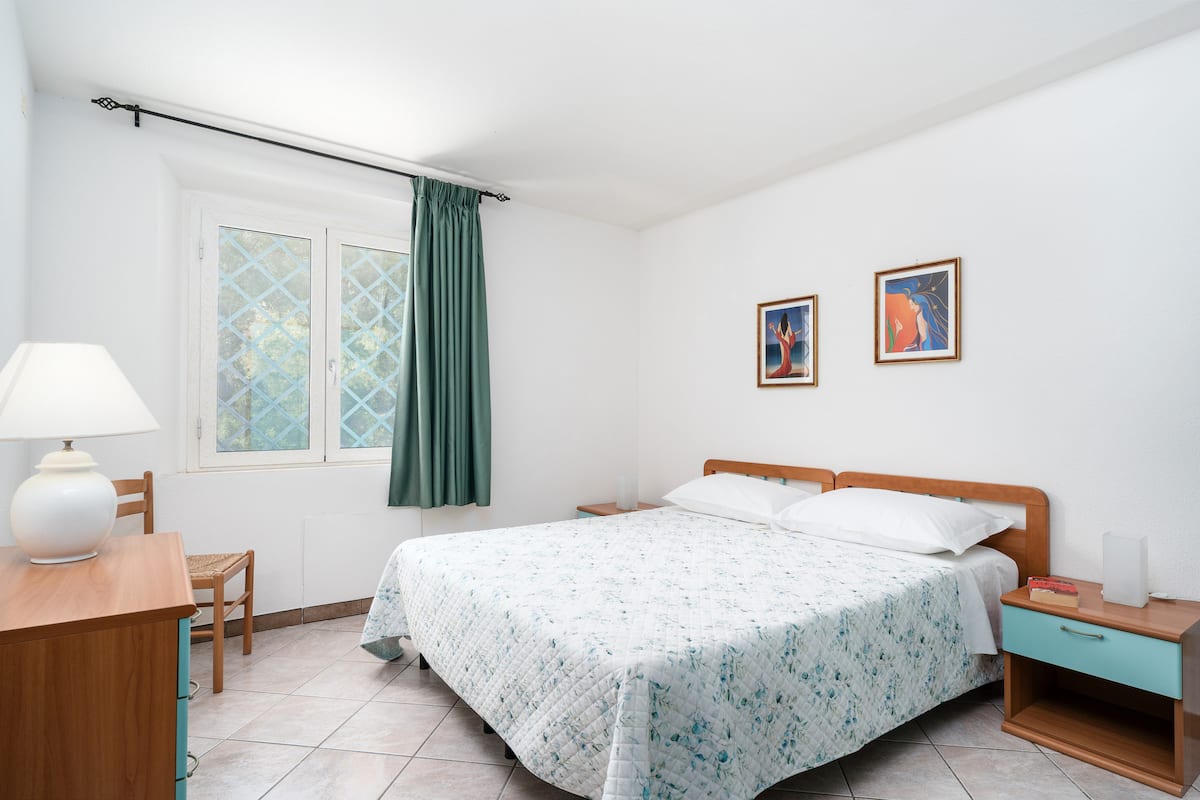 La Vela Blu — Rodzinny apartament z basenem