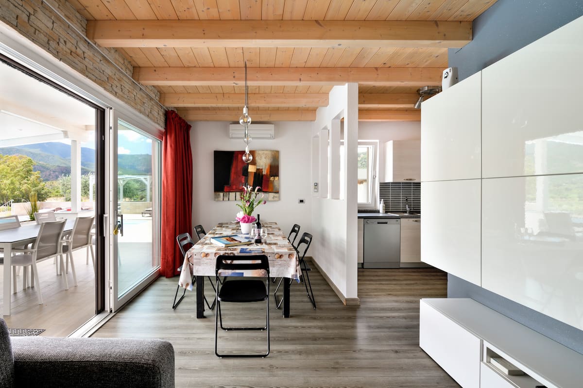 Villa Sara — Basen z podgrzewaną wodą