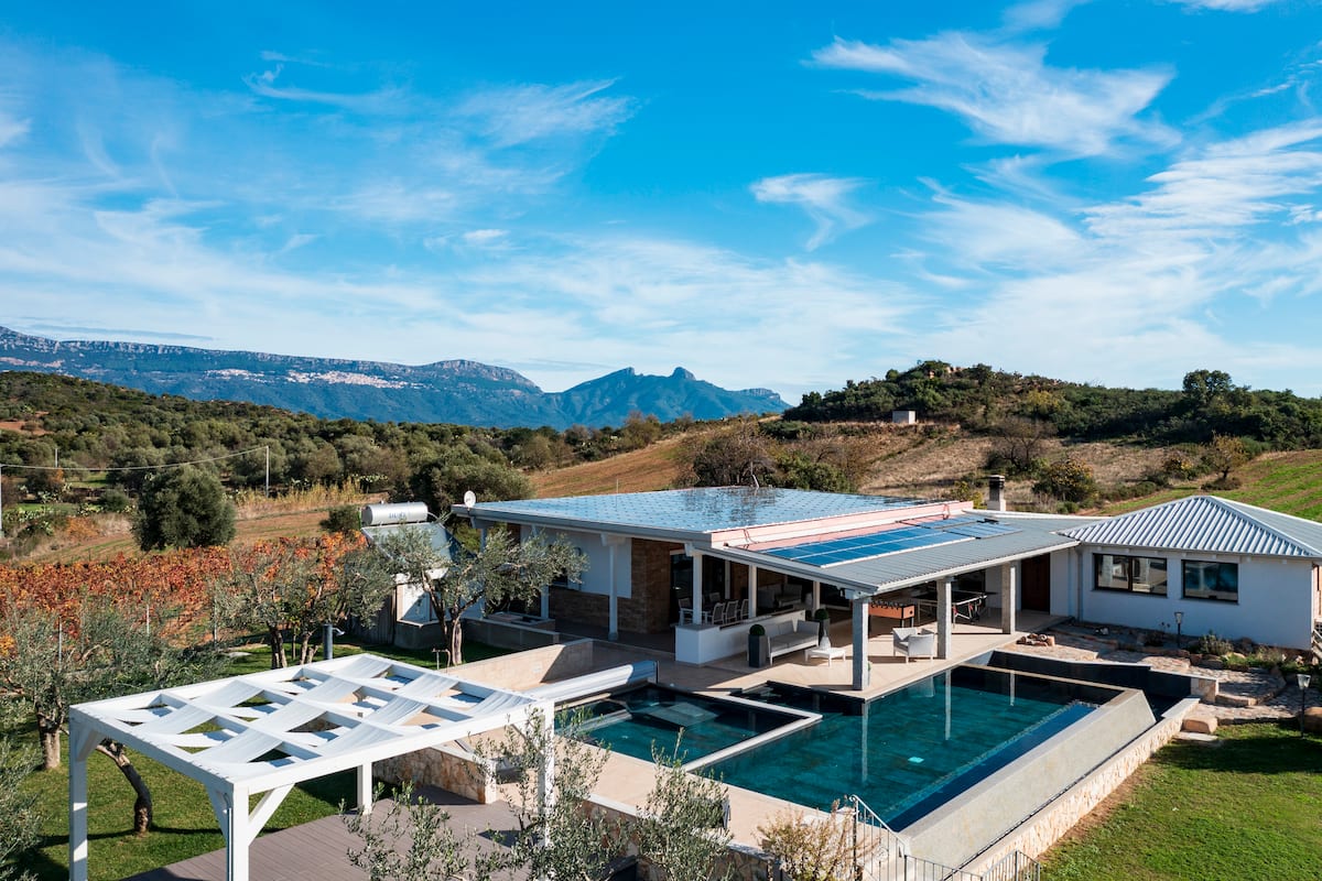 Villa Sara — Basen z podgrzewaną wodą