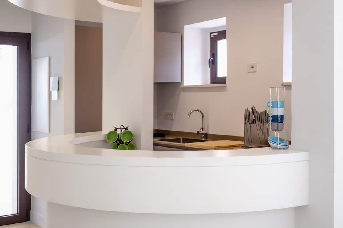 S'Arpagiu — Brama do morza z basenem