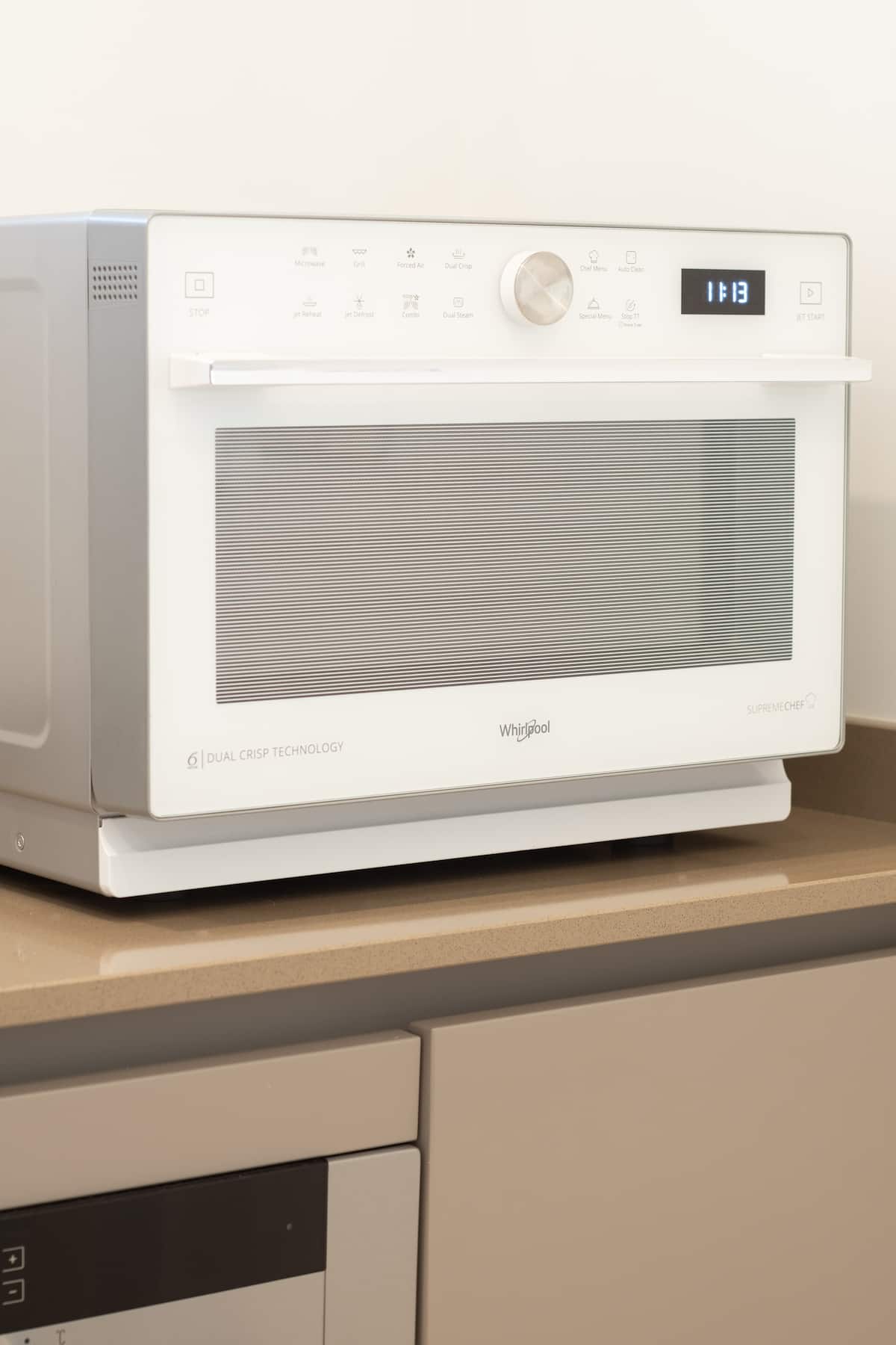 S'Arpagiu — Brama do morza z basenem