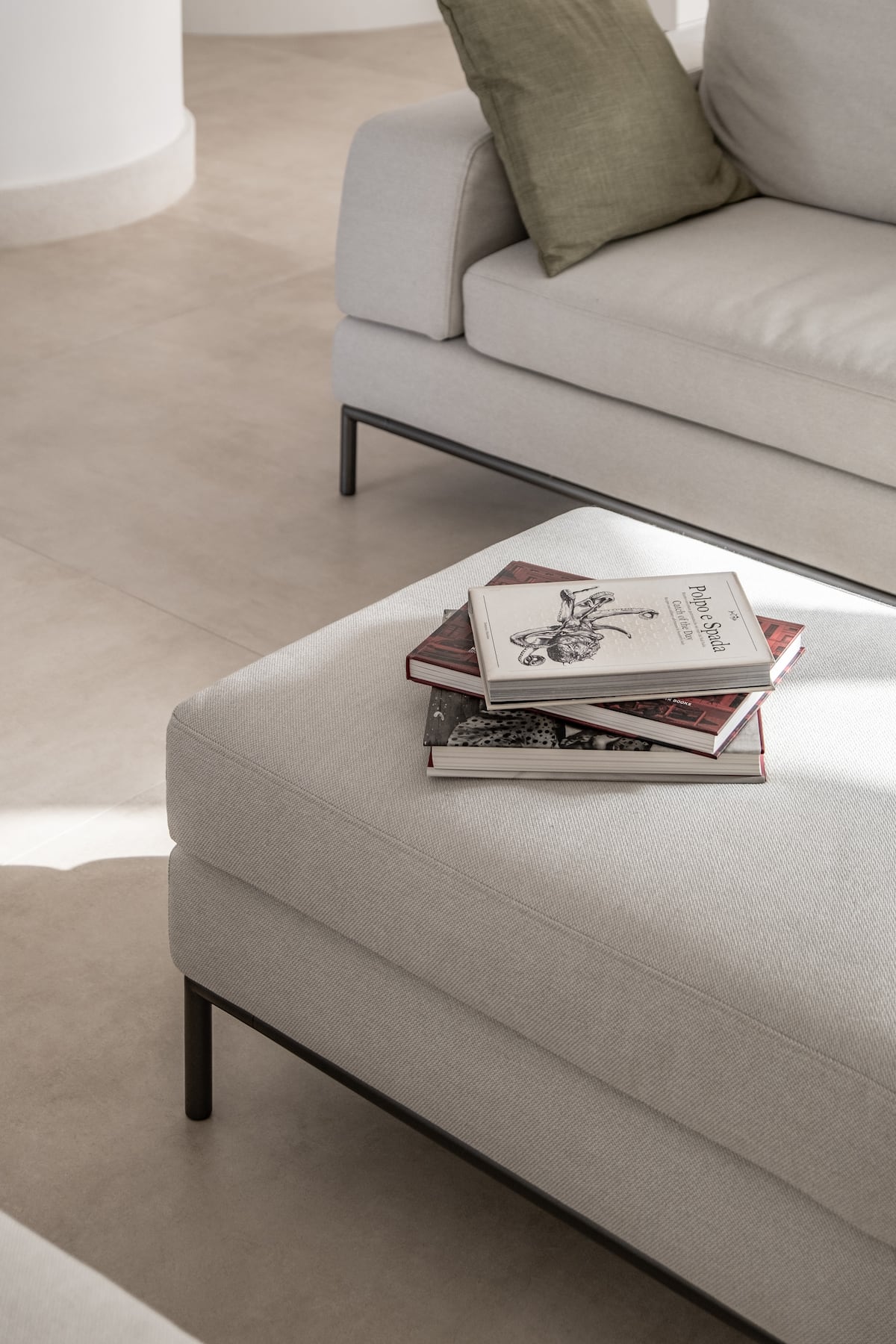 S'Arpagiu — Brama do morza z basenem